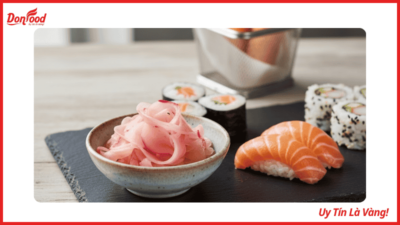 gừng hồng ăn cùng sushi