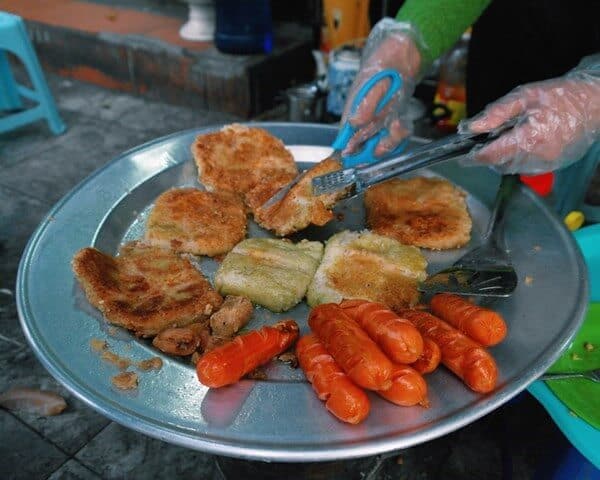 Bánh chưng rán món ngon mùa đông của Hà Nội