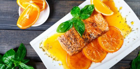 Hướng dẫn nấu món cá hồi sốt cam "chuẩn không cần chỉnh" tại nhà - iVIVU.com